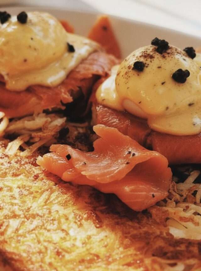 Eggs Benny